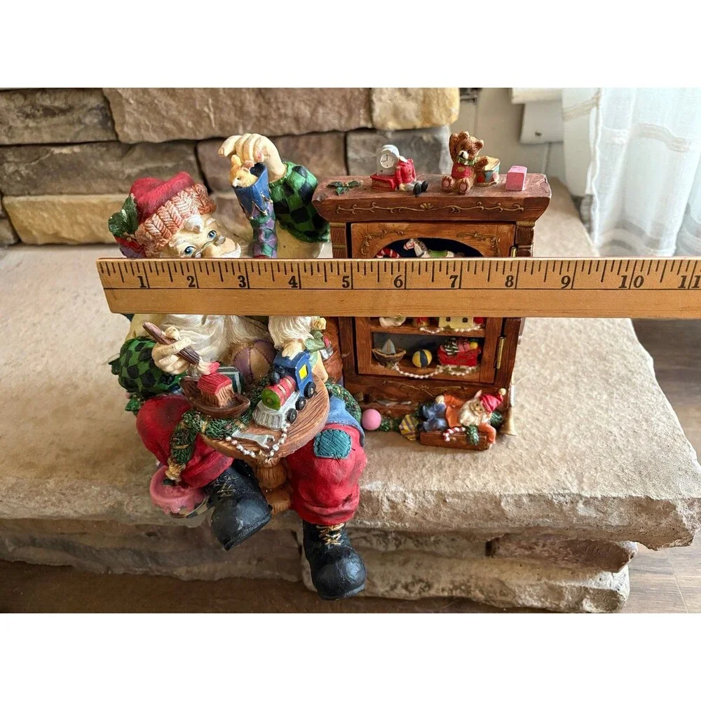Cracker Barrel Department 56 In the Spirit Santa in Workshop Picture Frame